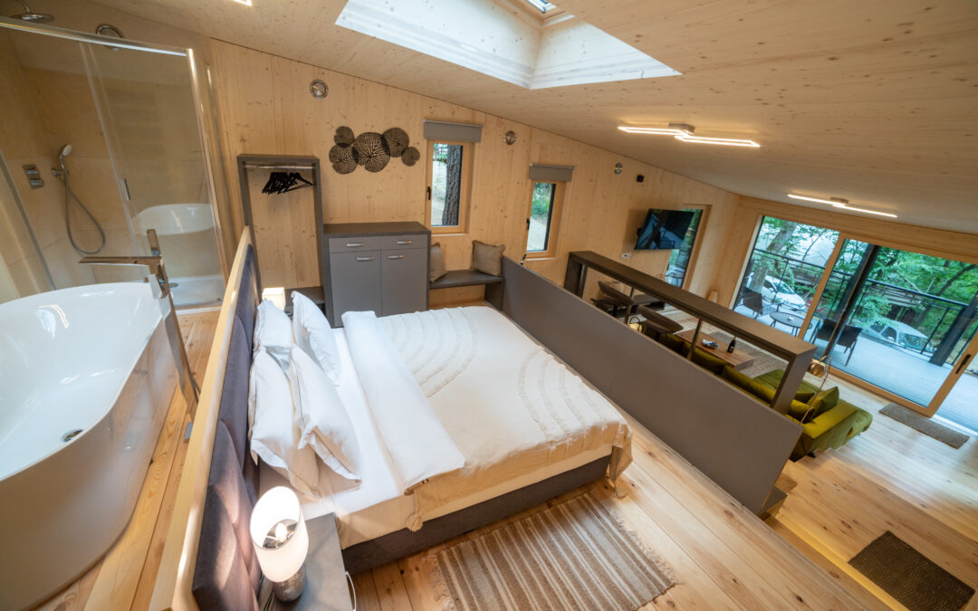 Lépcső-ház Nomád Hotel & Glamping