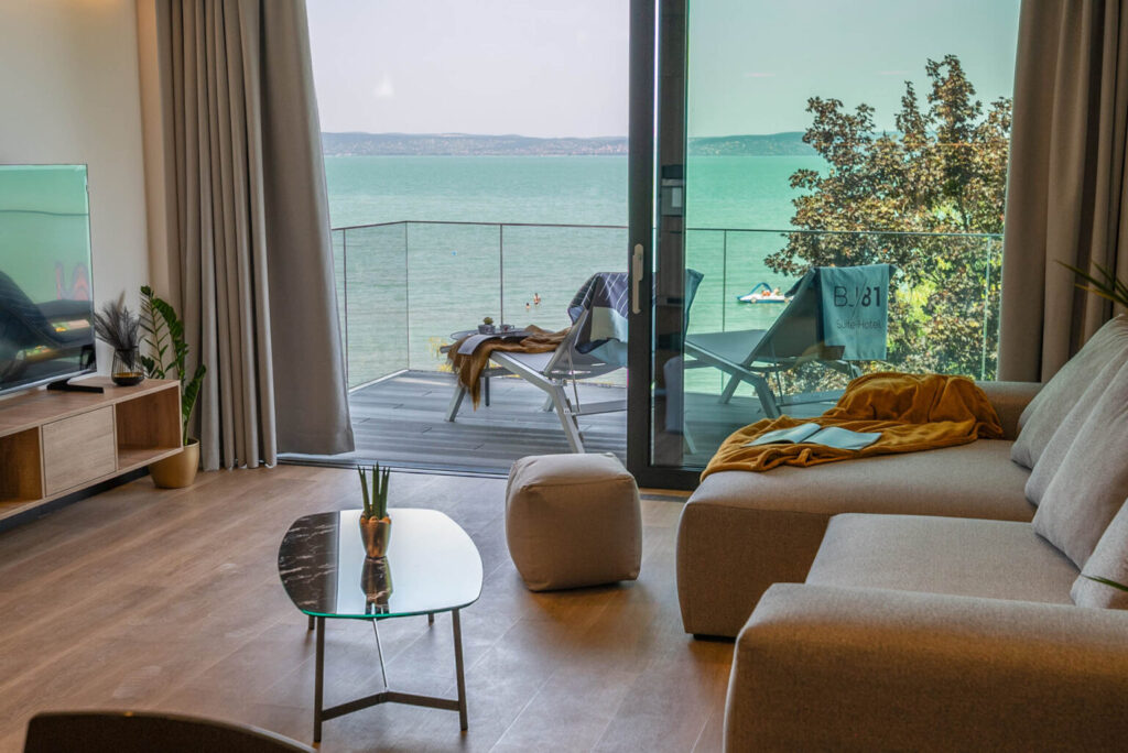 deluxe_balatoni_panoramas_hotel-1536×1026